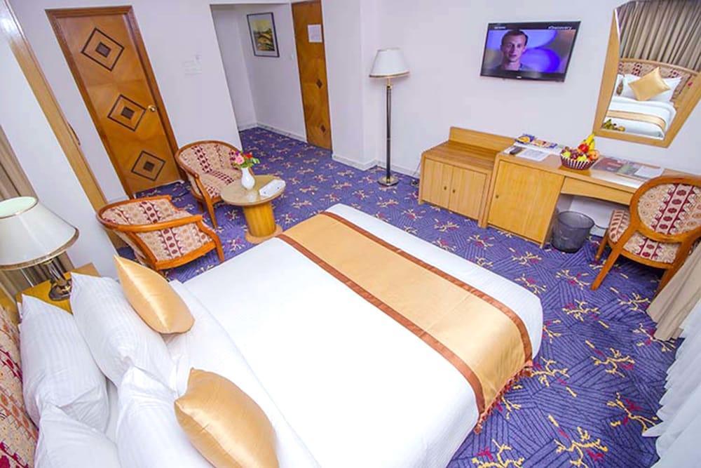 Hotel Lake Castle - Parkview Ντάκα Εξωτερικό φωτογραφία