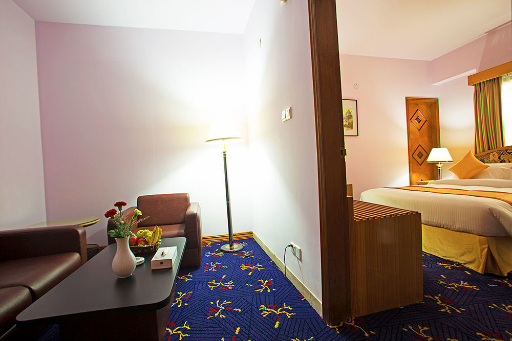 Hotel Lake Castle - Parkview Ντάκα Εξωτερικό φωτογραφία